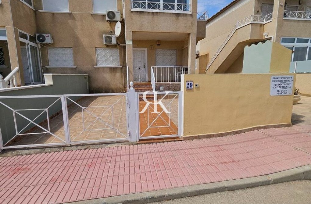 Herverkoop - Appartement - Orihuela Costa - Playa Flamenca