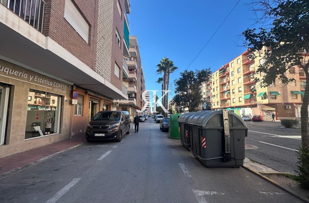 Herverkoop - Appartement - Torrevieja - Acequion