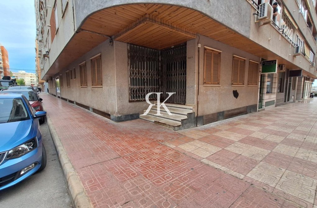 Herverkoop - Appartement - Torrevieja - Acequion