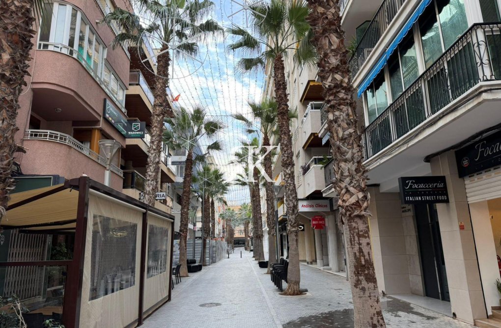 Herverkoop - Appartement - Torrevieja - Centro