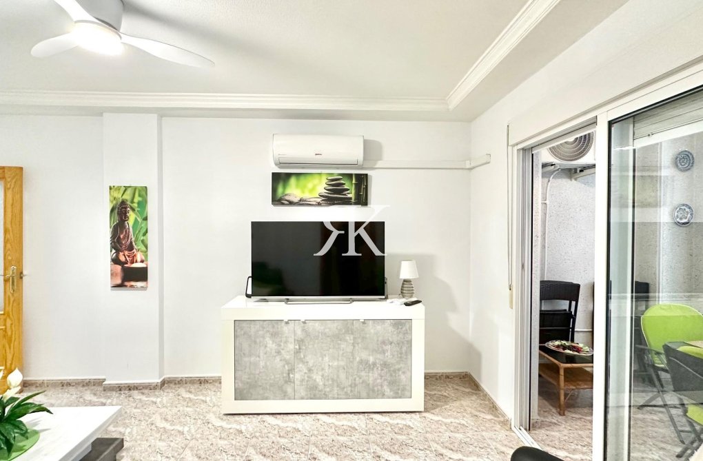 Herverkoop - Appartement - Torrevieja - Centro