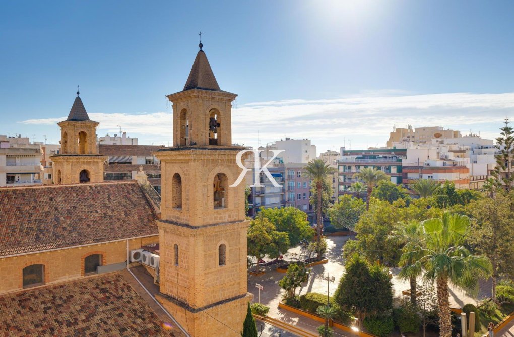 Herverkoop - Appartement - Torrevieja - Centro