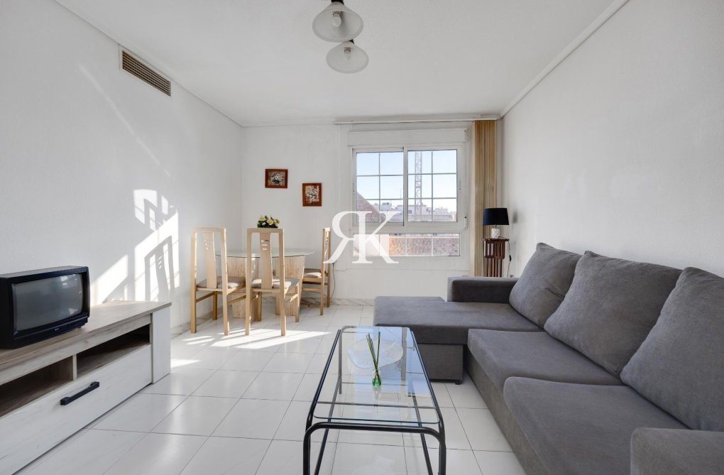 Herverkoop - Appartement - Torrevieja - Centro