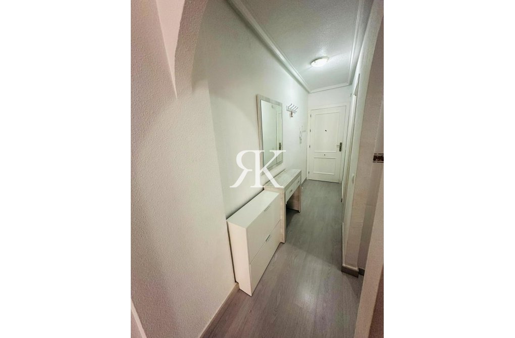 Herverkoop - Appartement - Torrevieja - Centro