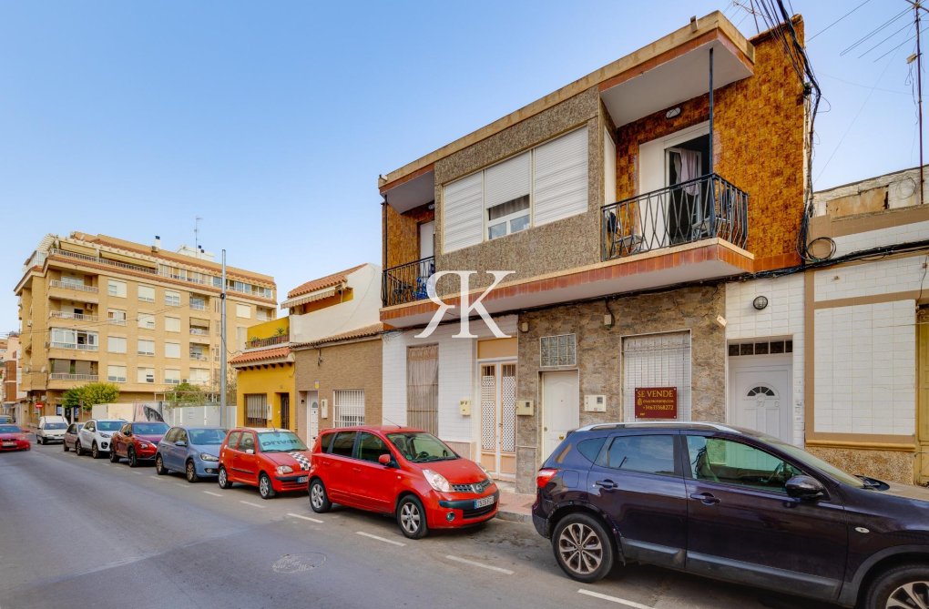 Herverkoop - Appartement - Torrevieja - Centro