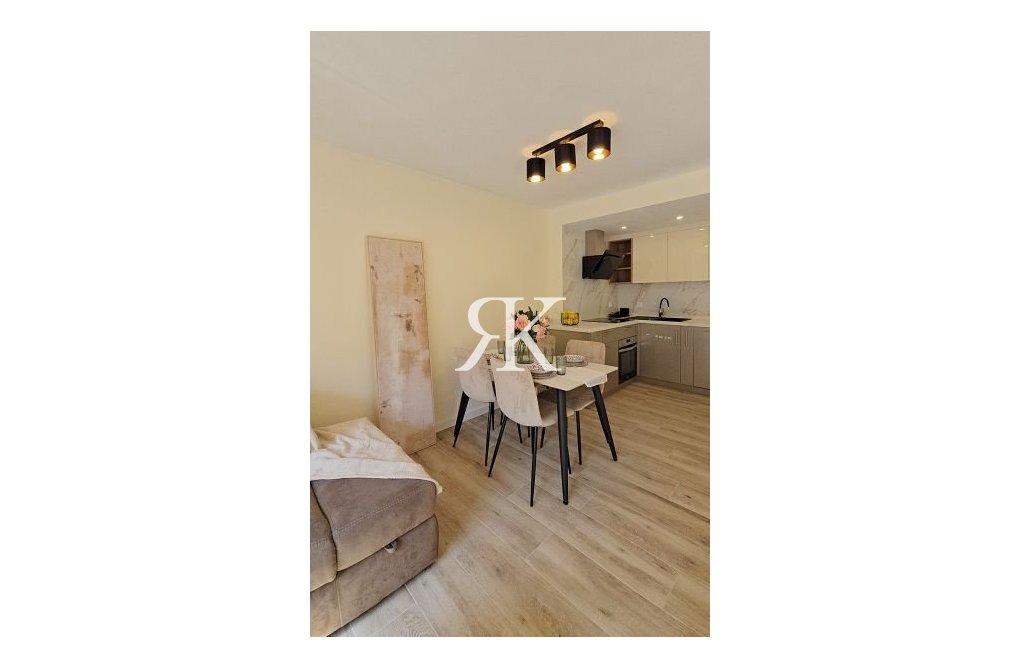 Herverkoop - Appartement - Torrevieja - Centro