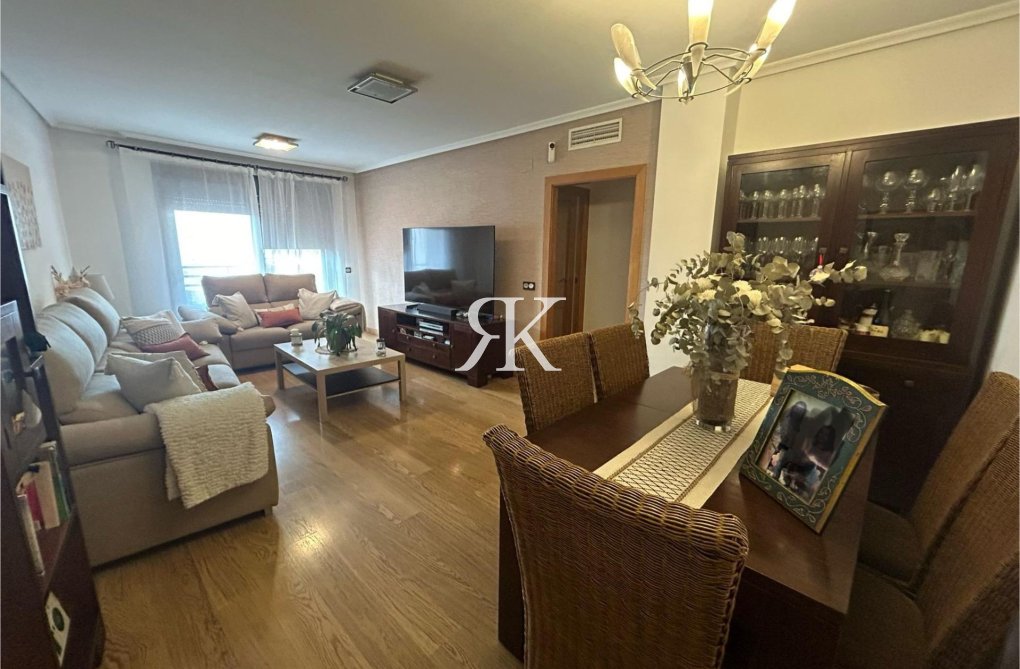 Herverkoop - Appartement - Torrevieja - Centro