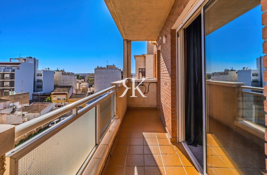 Herverkoop - Appartement - Torrevieja - Centro