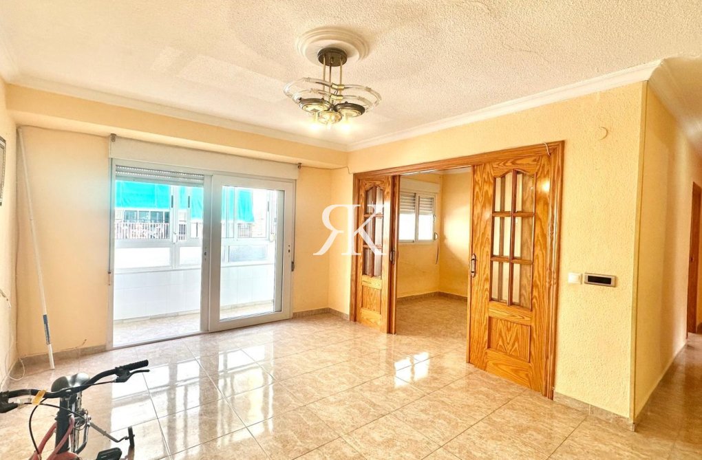 Herverkoop - Appartement - Torrevieja - Estacion De Autobuses