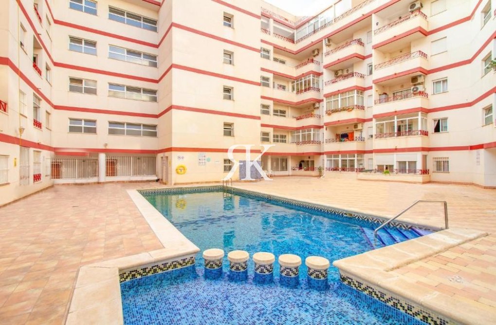 Herverkoop - Appartement - Torrevieja - Parque De Las Naciones