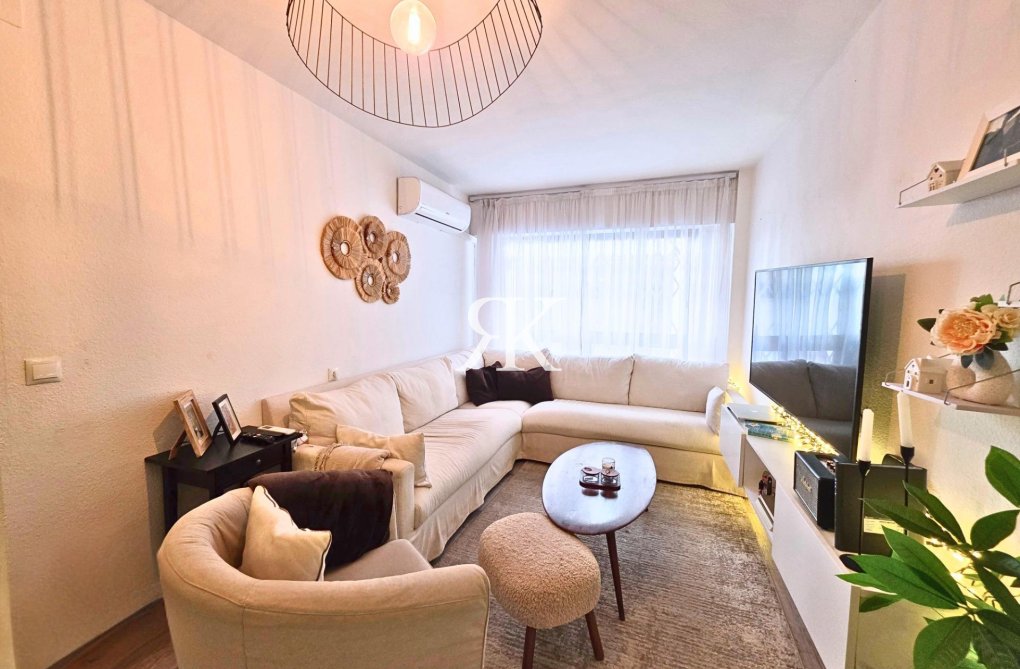 Herverkoop - Appartement - Torrevieja - Playa del Cura