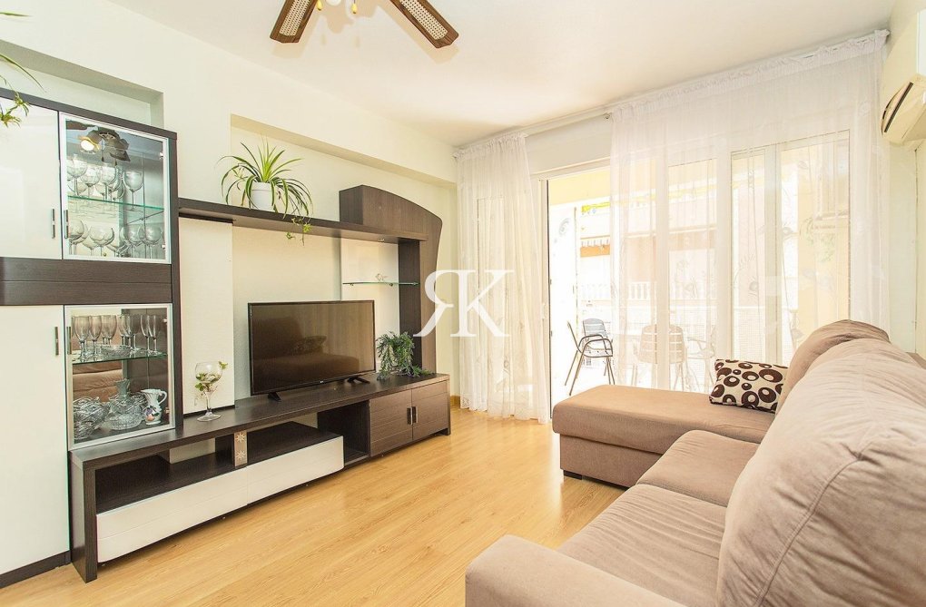 Herverkoop - Appartement - Torrevieja - Playa del Cura