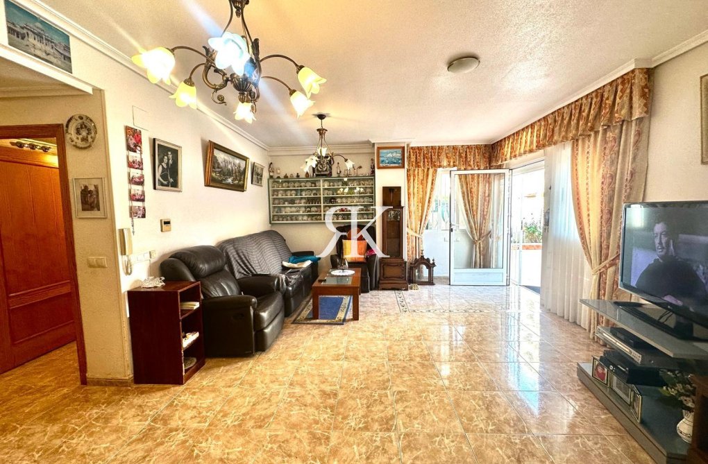 Herverkoop - Appartement - Torrevieja - Playa del Cura