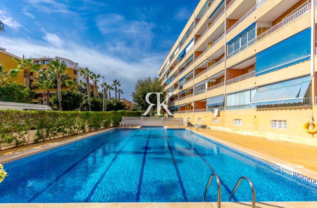 Herverkoop - Appartement - Torrevieja - Punta Prima