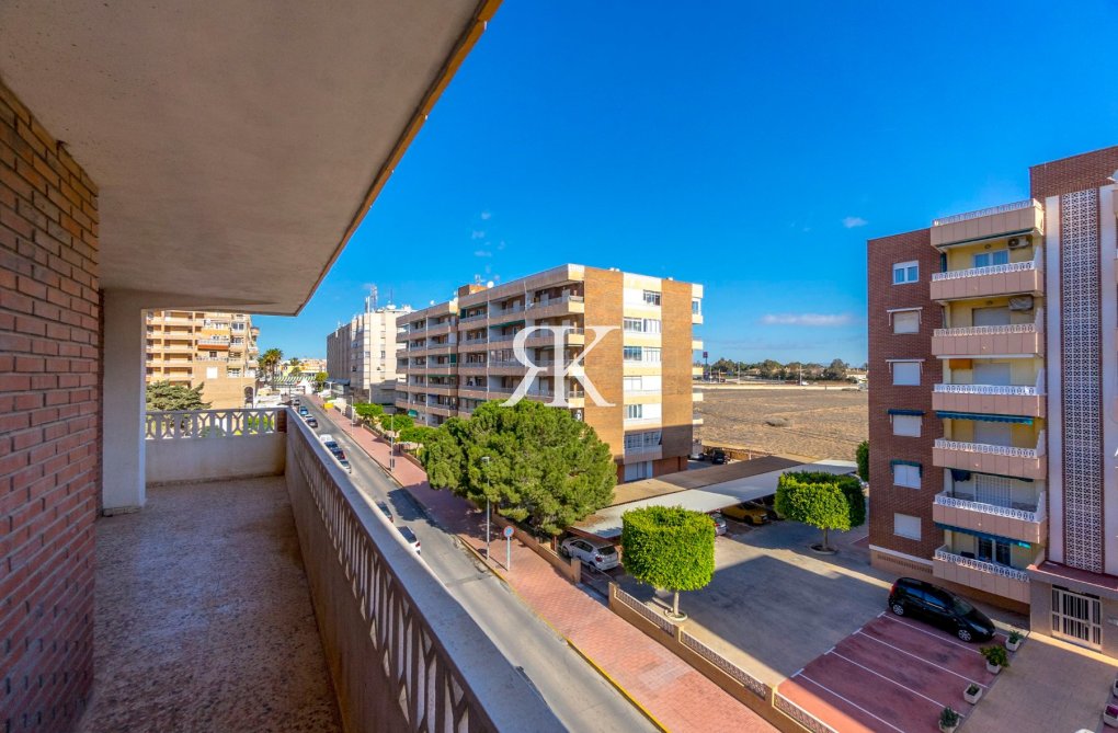 Herverkoop - Appartement - Torrevieja - Punta Prima