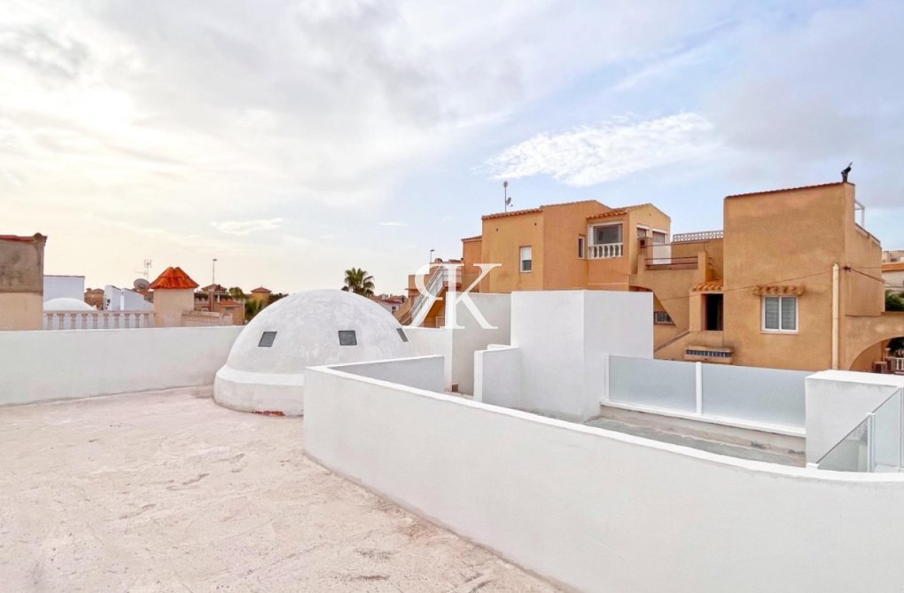 Herverkoop - Bungalow - Orihuela Costa - Costa Blanca