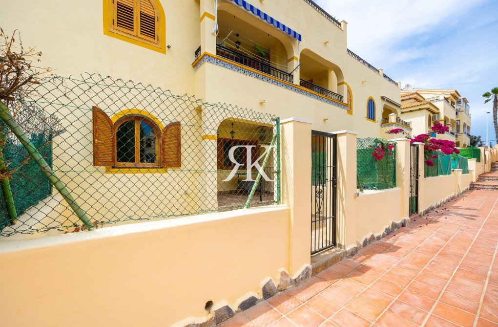 Herverkoop - Bungalow - Torrevieja - Torre La Mata