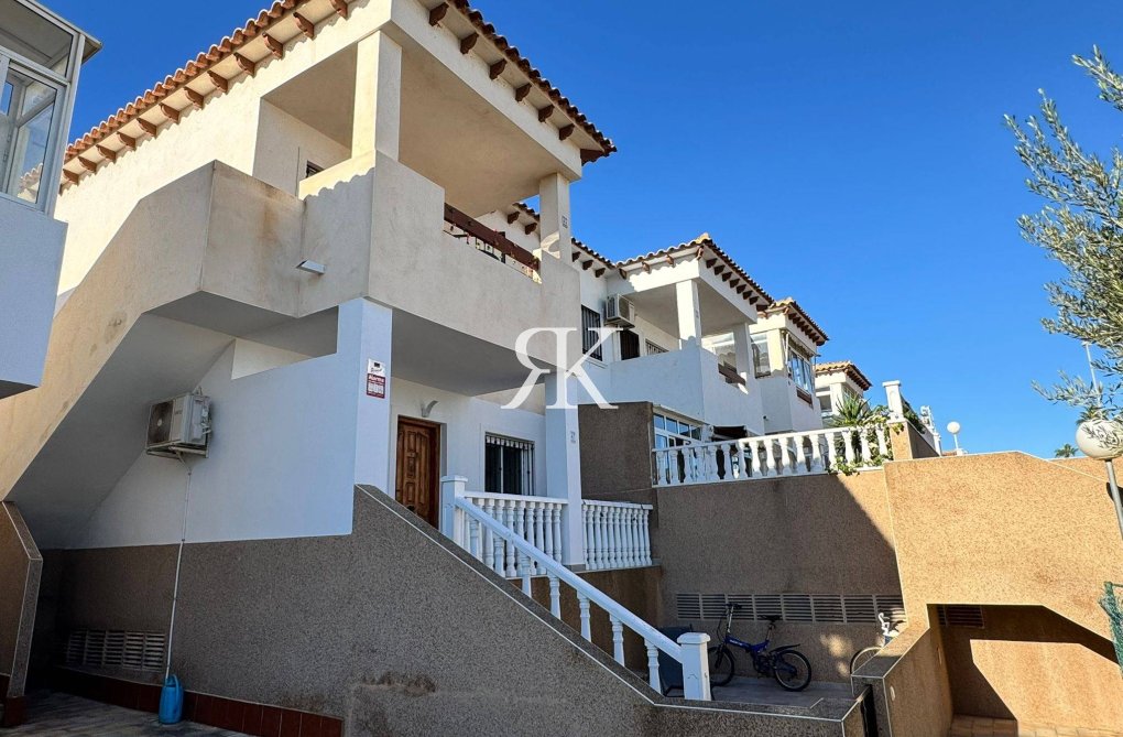 Herverkoop - Duplex - Orihuela - Los Balcones Y Los Altos