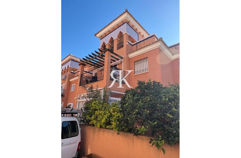 Herverkoop - Penthouse - Playa Flamenca - Costa Blanca