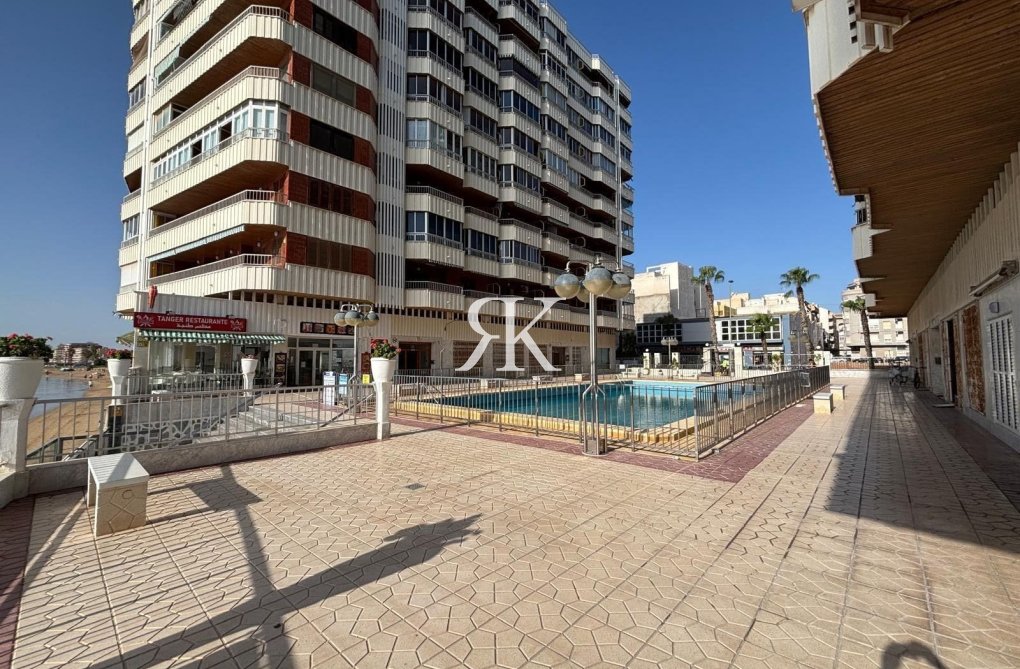 Herverkoop - Penthouse - Torrevieja - Acequion