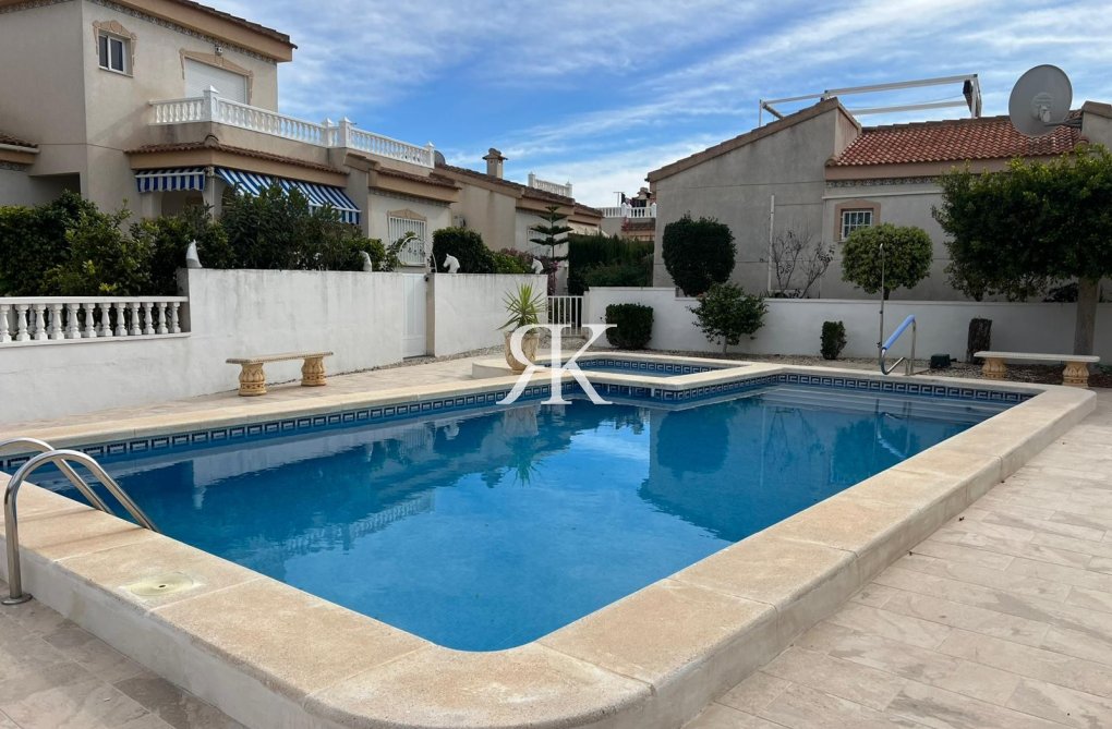 Herverkoop - town house - Algorfa - Inland