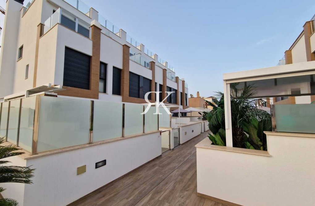 Herverkoop - town house - Guardamar del Segura - ELS SECONS