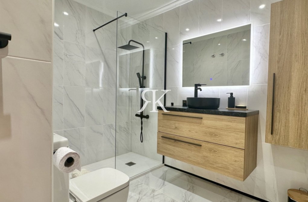 Herverkoop - town house - Orihuela Costa - Costa Blanca