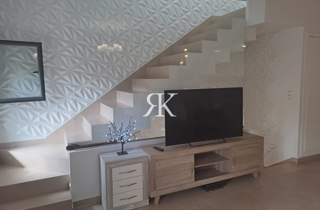 Herverkoop - town house - Orihuela Costa - Costa Blanca