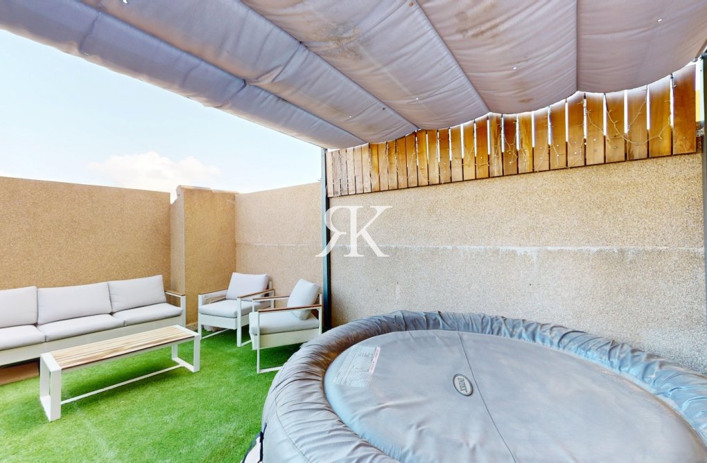 Herverkoop - town house - Orihuela - Inland