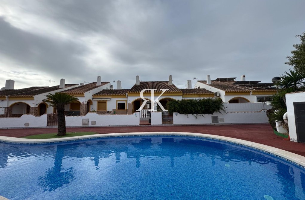 Herverkoop - town house - Pilar de la Horadada - Torre de la Horadada