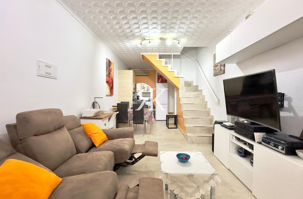 Herverkoop - town house - Torrevieja - La Siesta - El Salado - Torreta