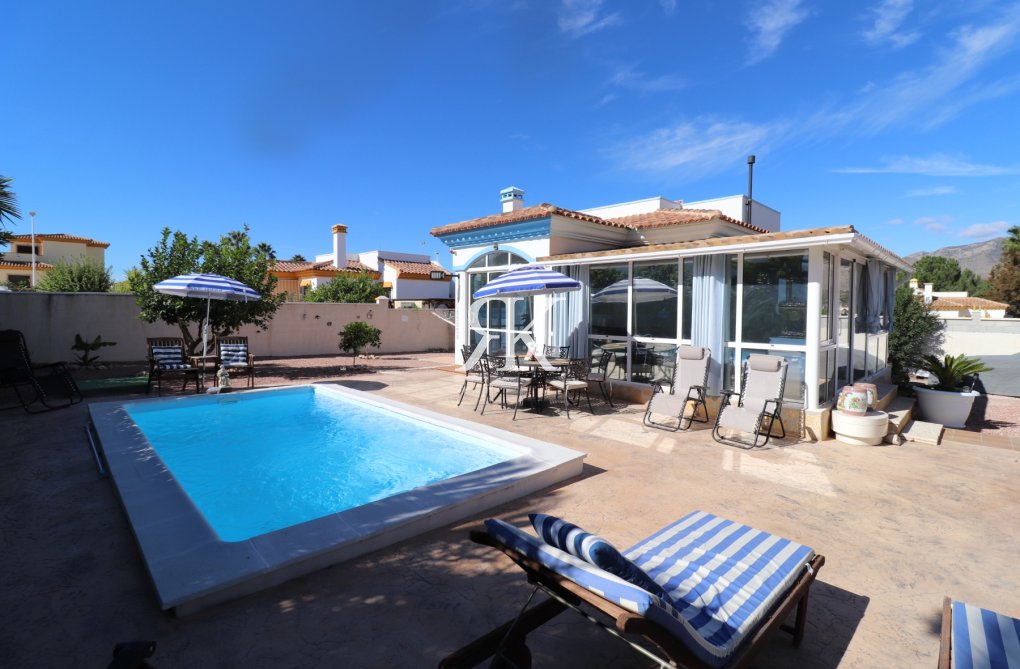 Herverkoop - villa - Hondón de las Nieves - Inland