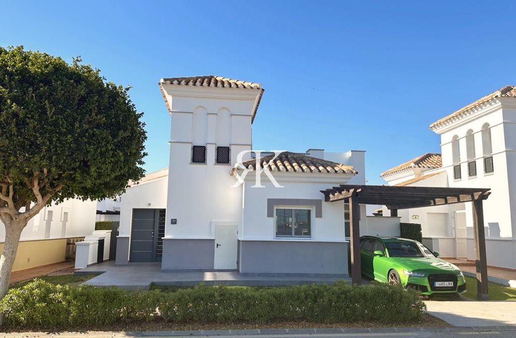 Herverkoop - villa - La Torre Golf Resort - Inland