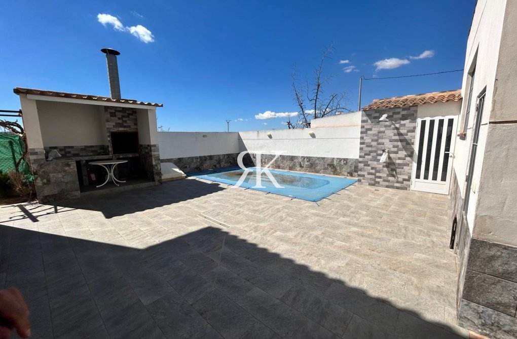 Herverkoop - villa - Los Alcázares - Las Lomas Del Rame-bahía Bella