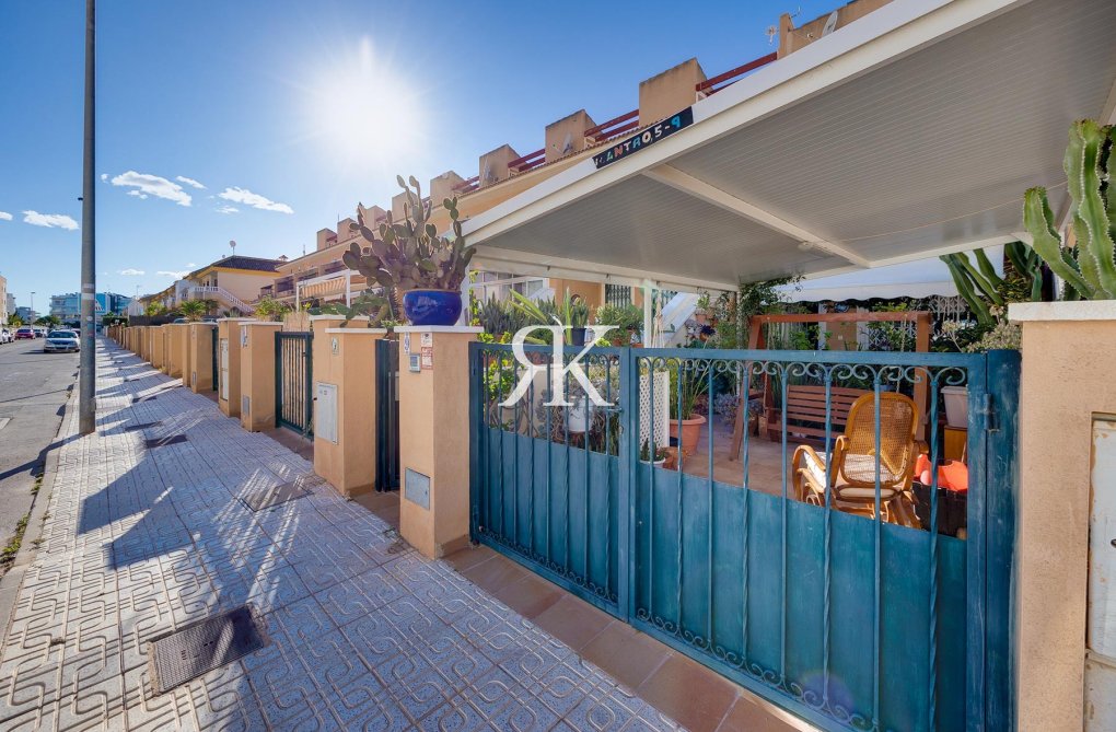 Herverkoop - villa - Orihuela Costa - Costa Blanca