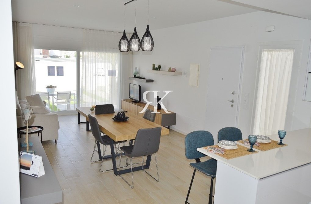 Neubau - town house - Avileses