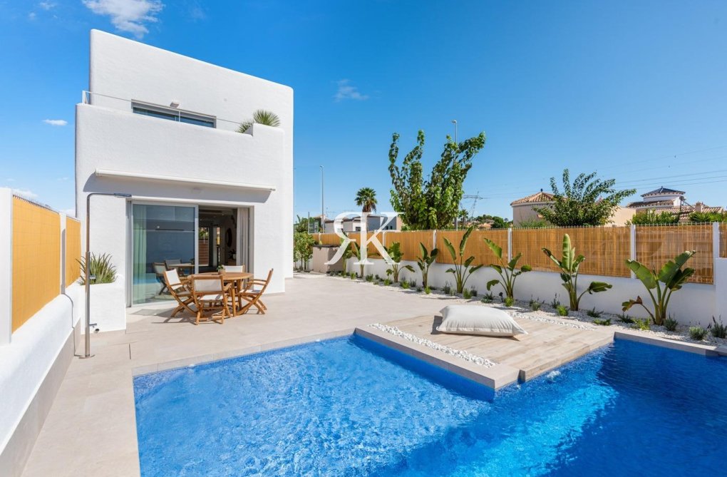Neubau - villa - Los Alcázares - Serena Golf