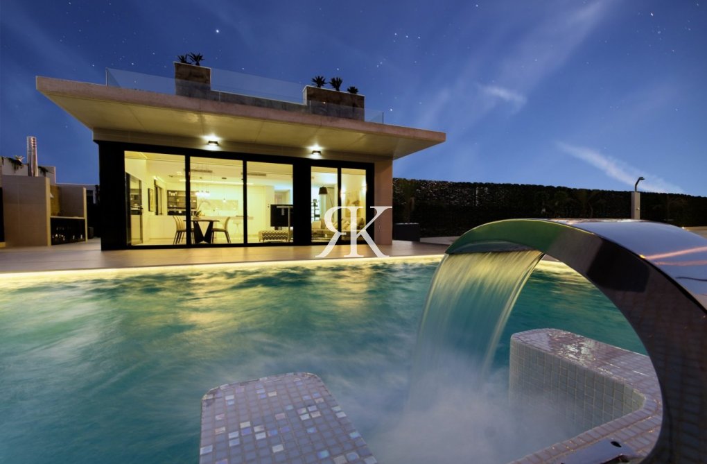 Neubau - villa - Orihuela Costa - Campoamor