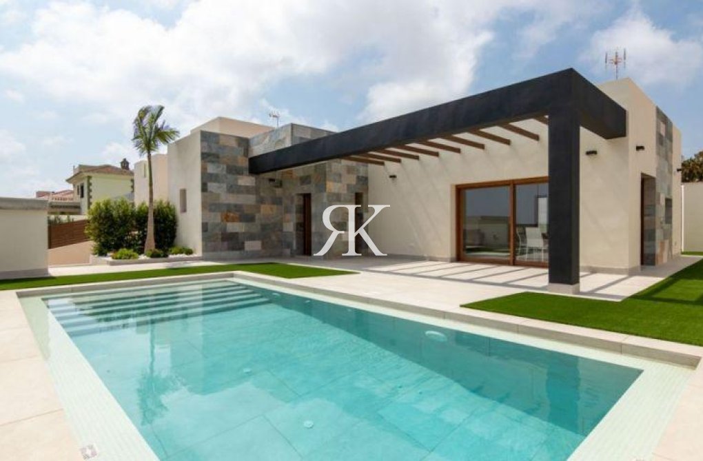 Neubau - villa - Torrevieja - Los Altos