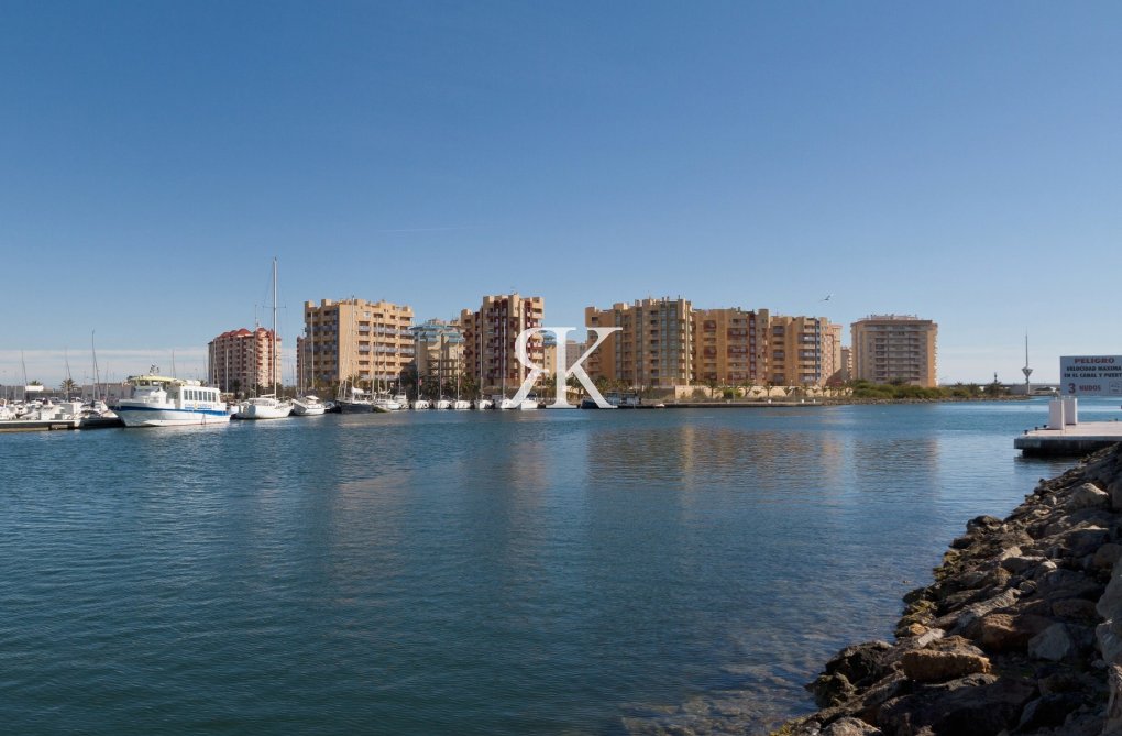 New build Key in hand - Apartment - La Manga del Mar Menor