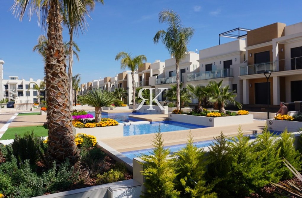 New build Key in hand - Semi-detached Villa  - Orihuela Costa - La Zenia