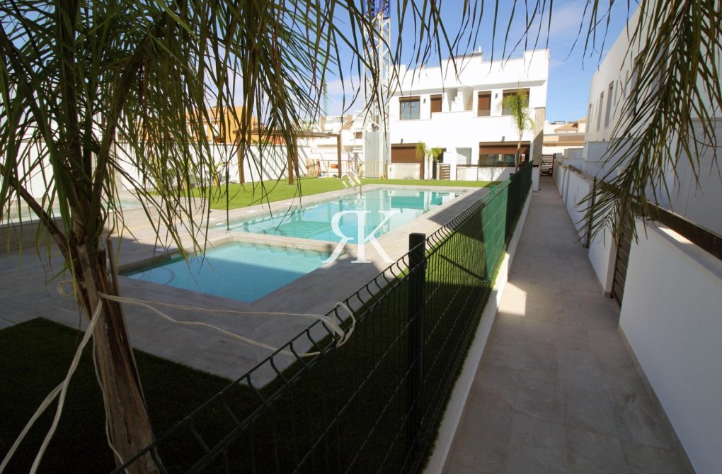 New build Key in hand - Townhouse - Pilar de la Horadada - Torre de la Horadada