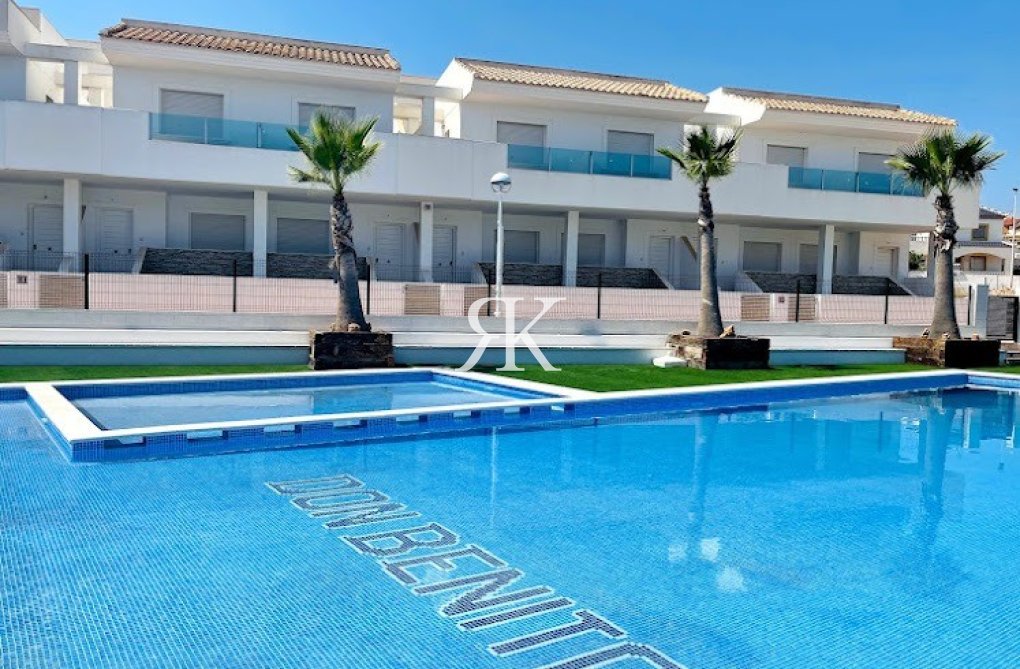 New build Key in hand - Townhouse - Torrevieja - Los Balcones 