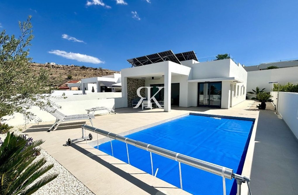 New Build - villa - Benijofar - Pueblo