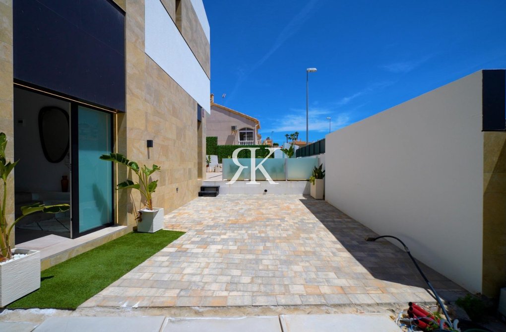 New Build - villa - Orihuela Costa - Los Altos