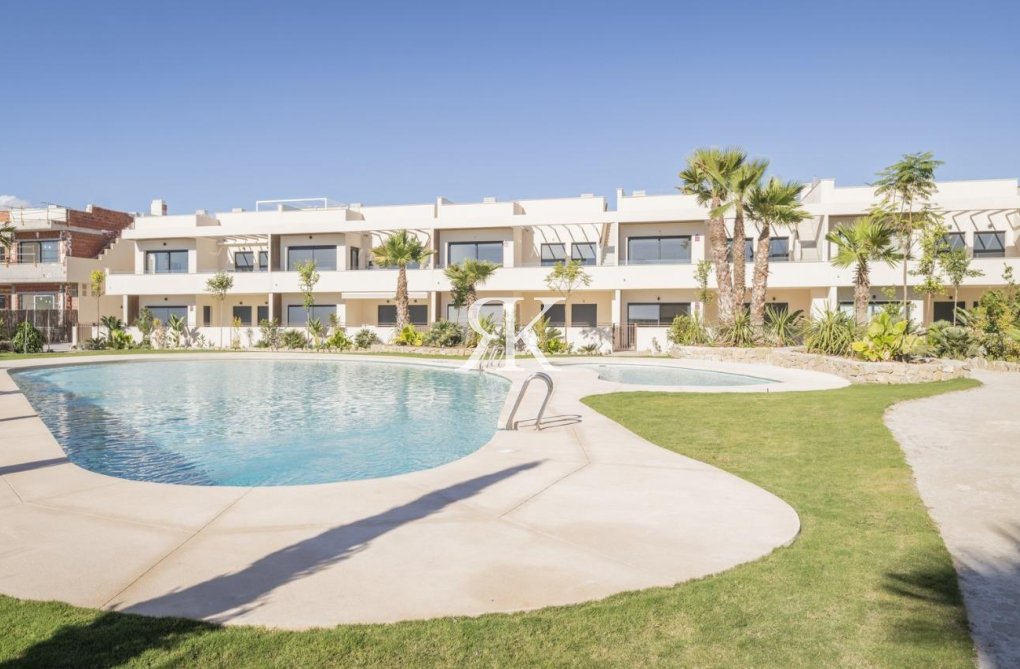 Obra Nueva - Bungalow en planta baja - Torrevieja - Villa Amalia