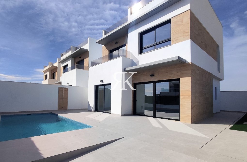 Obra Nueva - Villa independiente - Benijofar