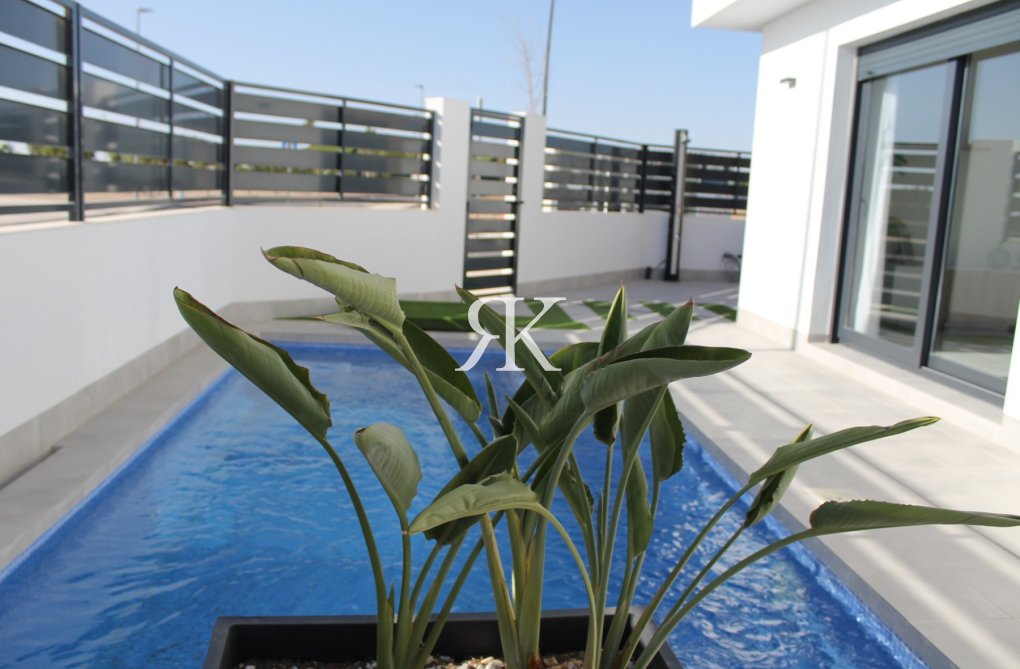 Obra Nueva - Villa independiente - Torre-Pacheco - Roldan