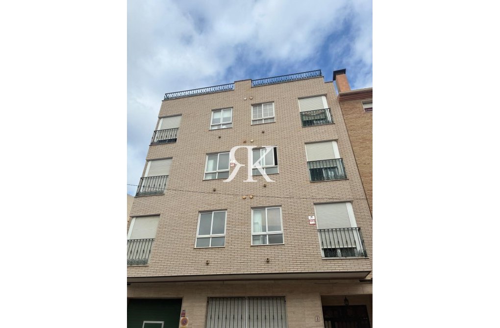 Resale - Apartment - Almoradí - Centro