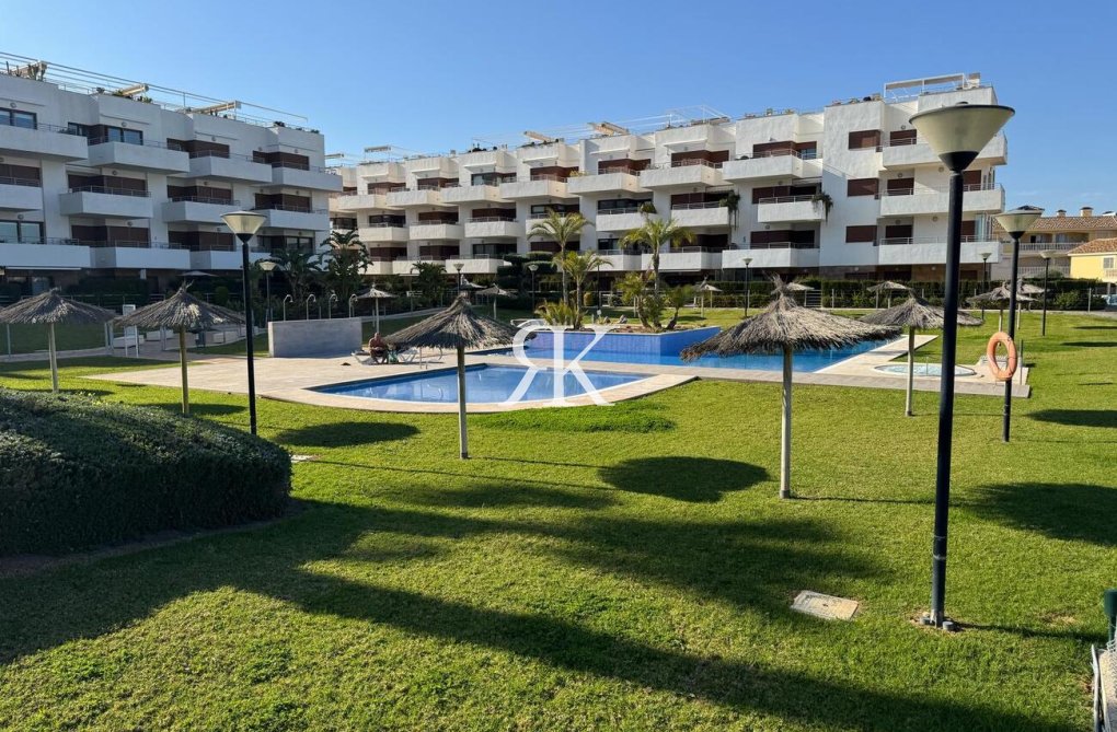 Resale - Apartment - Cabo Roig - Lomas de Cabo Roig